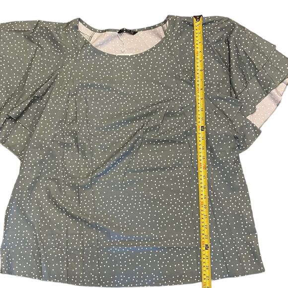 Bloomchic Green White Polka Dot Ruffled Short Sleeve Top Size 16 - Picture 7 of 7